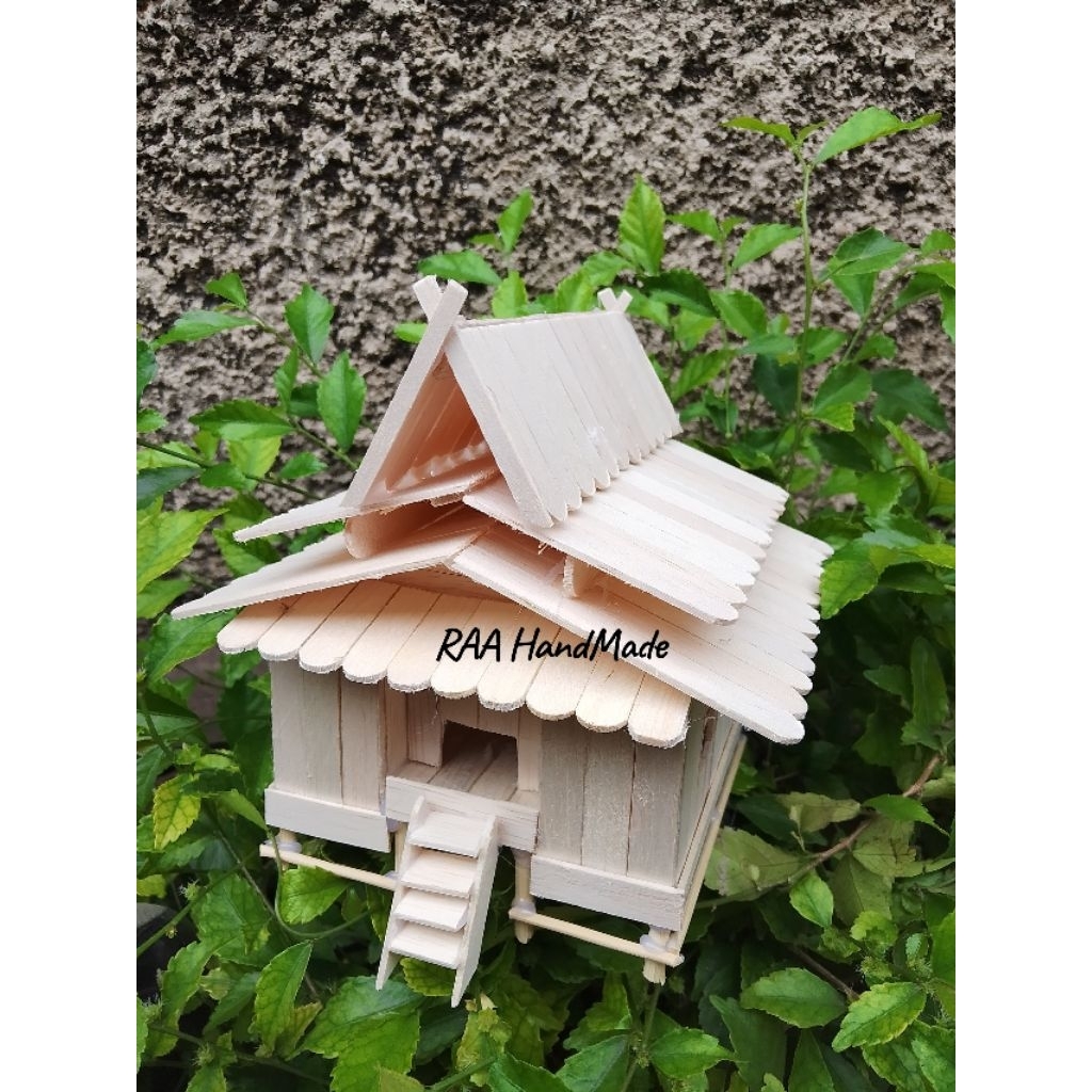 miniatur rumah adat riau selaso jatuh kembar stik eskrim LED