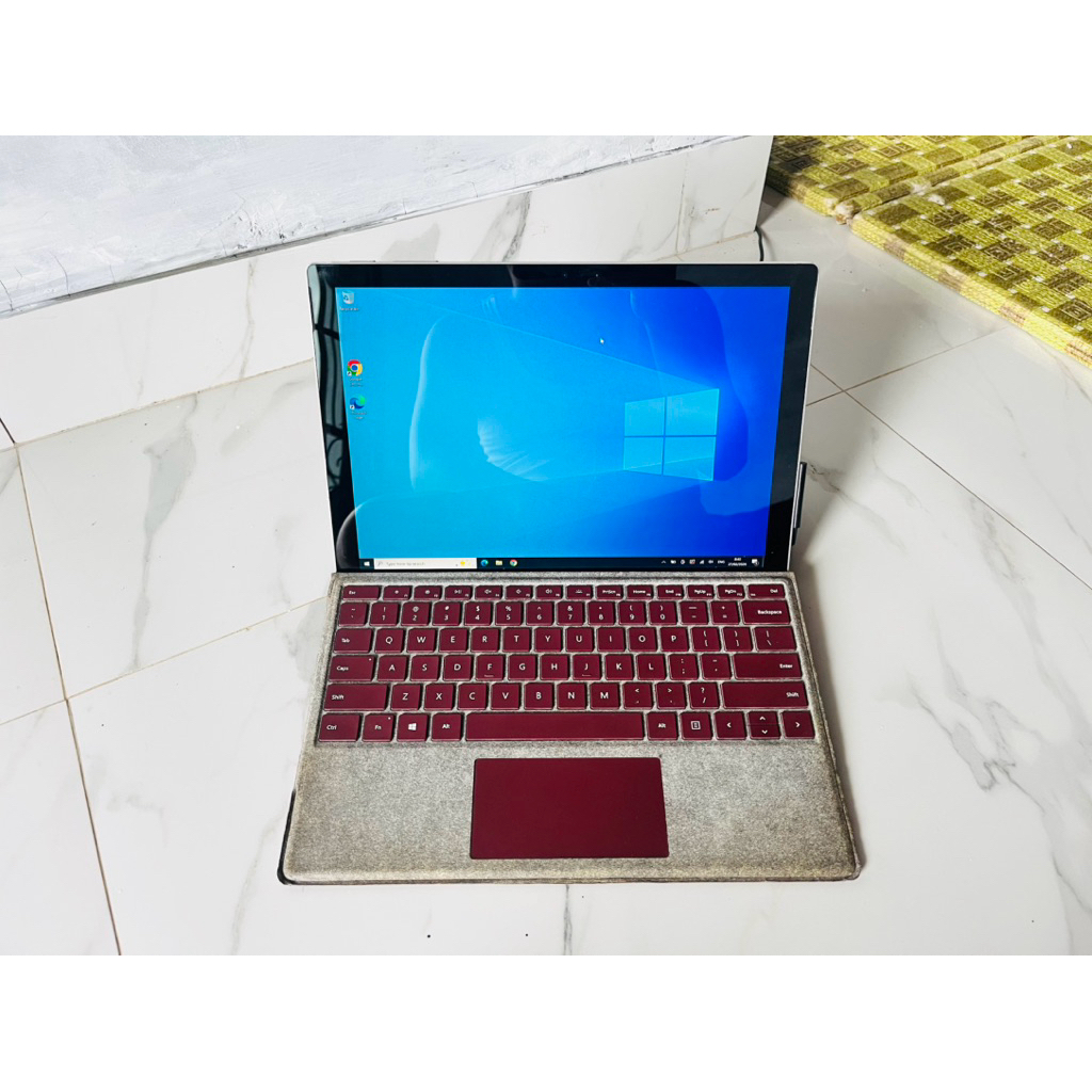 Microsoft Surface pro core i5 4/128gb win 10