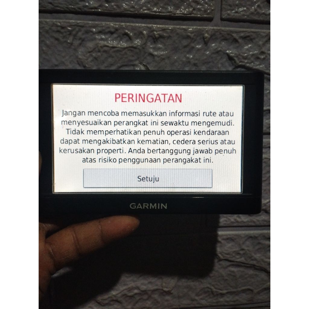 Garmin nuvi 52lm (unit + charger)