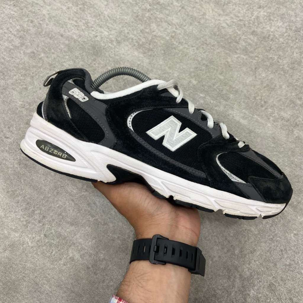 [Size 43] Rare New Balance 530 Black White (MR530CC) Second Original Kondisi Mulus Nominus. Harga Ba