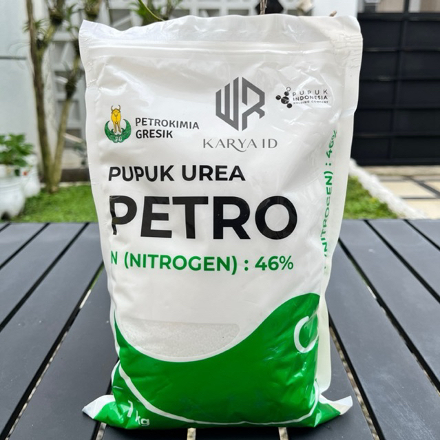 Pupuk Urea Petro | Petrokimia Gresik | Tingkatkan Pertumbuhan Tanaman dengan Nitrogen Berkualitas