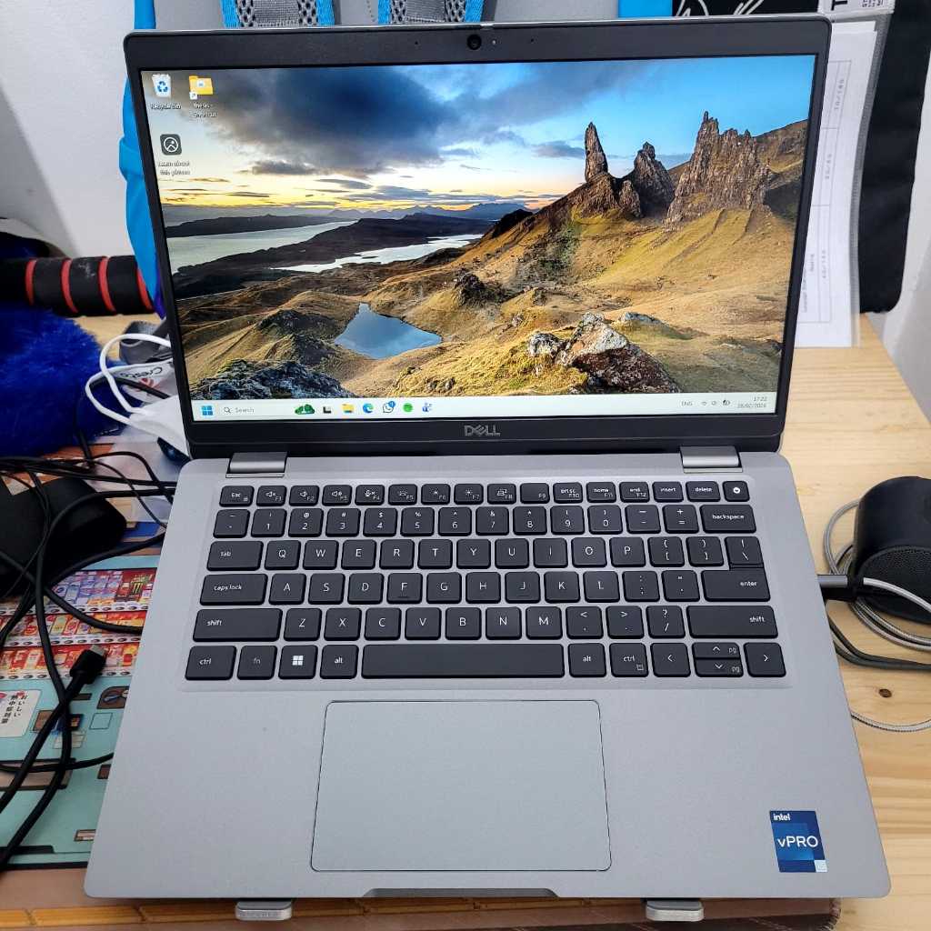 dell latitude 5330 - i5 gen12, 16/256