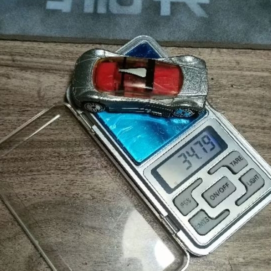 Hot Wheels Silver Audi Avus Quattro top 35