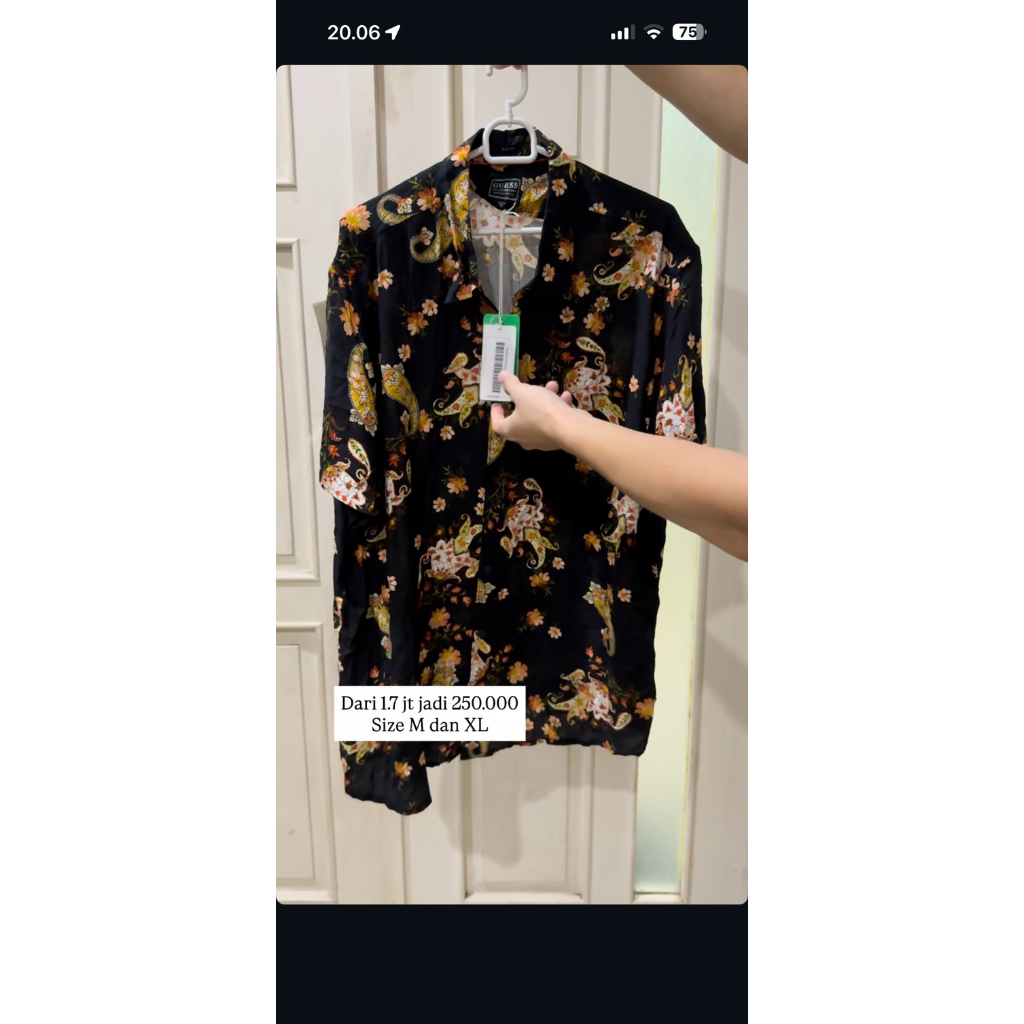 Kemeja Guess Cowok size XL