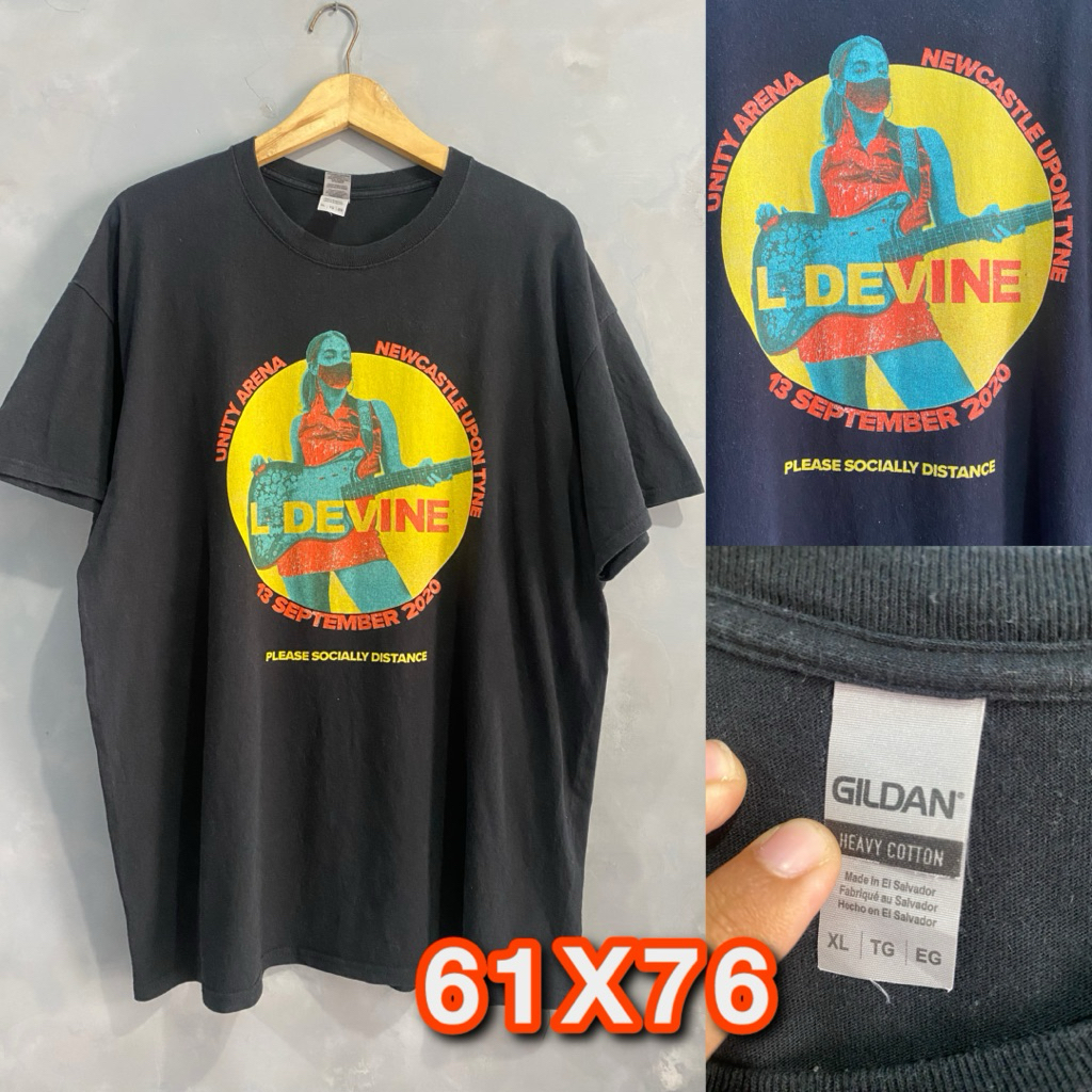 Kaos L Devine Unity Arena Newcastle 2020 Music Tour Merch - Gildan XL