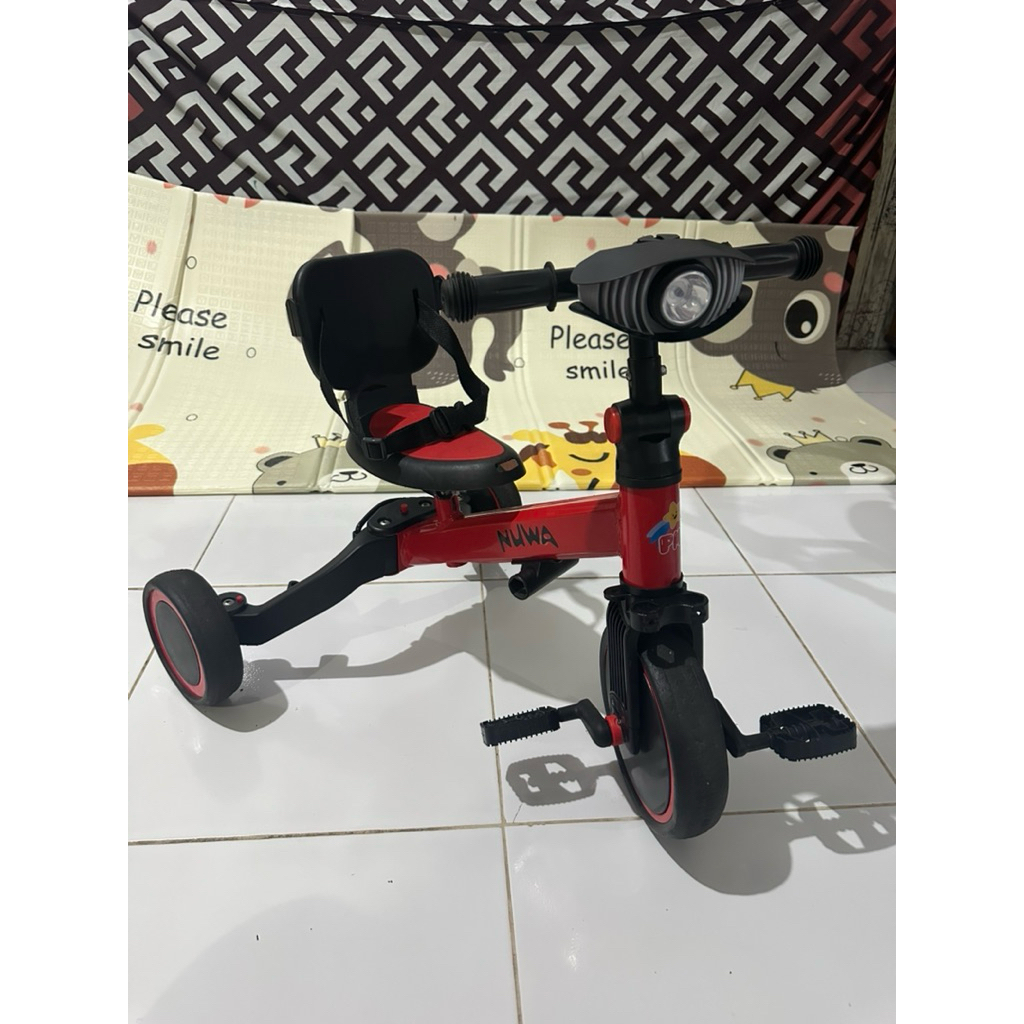 Sepeda Roda Tiga Nuwa - Sepeda Anak - Preloved