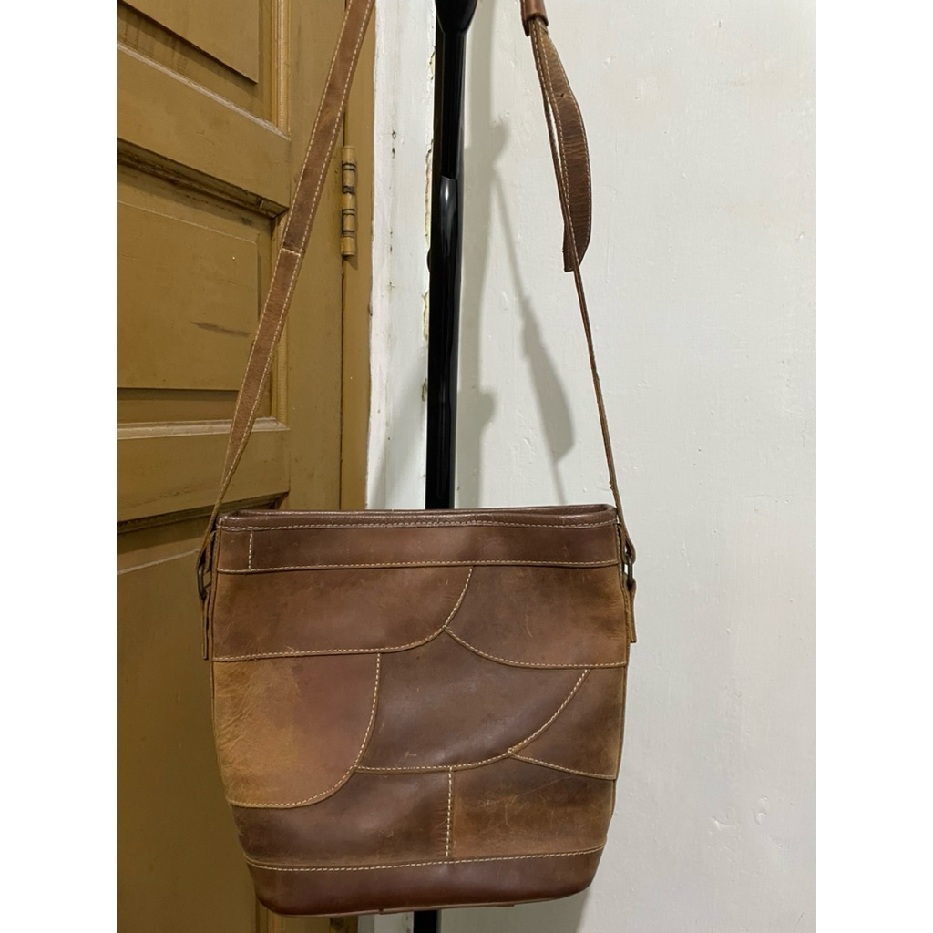 Preloved tas hobo kulit asli/ tas hobo kulas