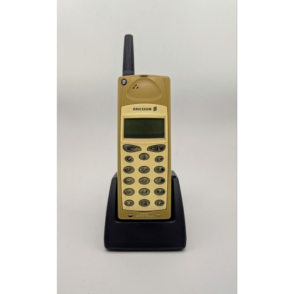 hp jadul ericsson a1018s normal mulus