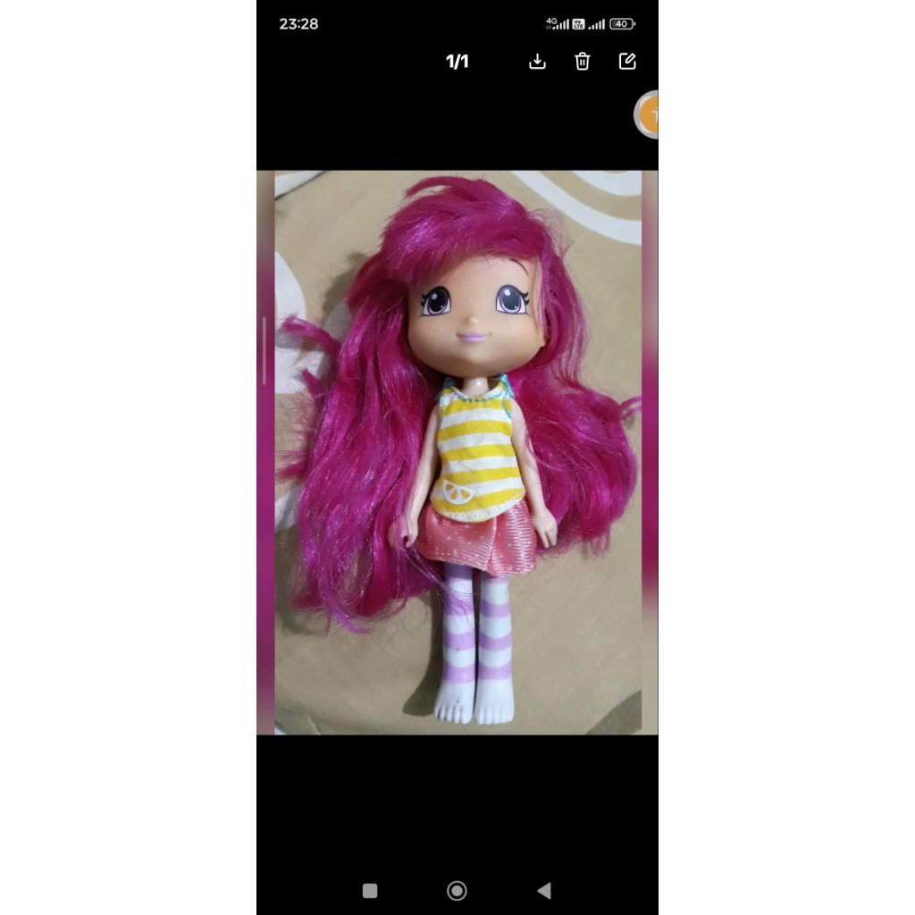 Boneka strawberry shortcake