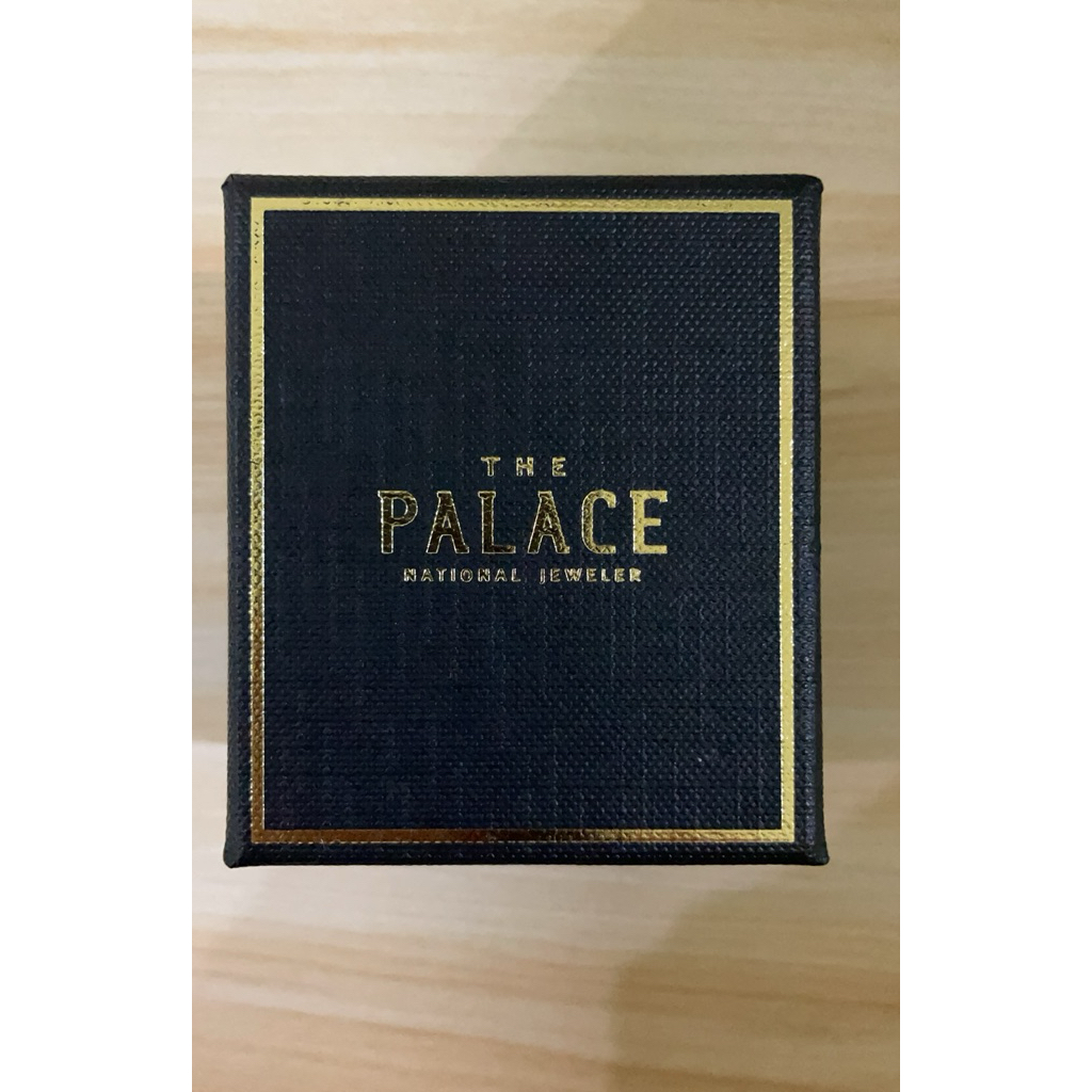 kotak perhiasan cincin The Palace Jewelry