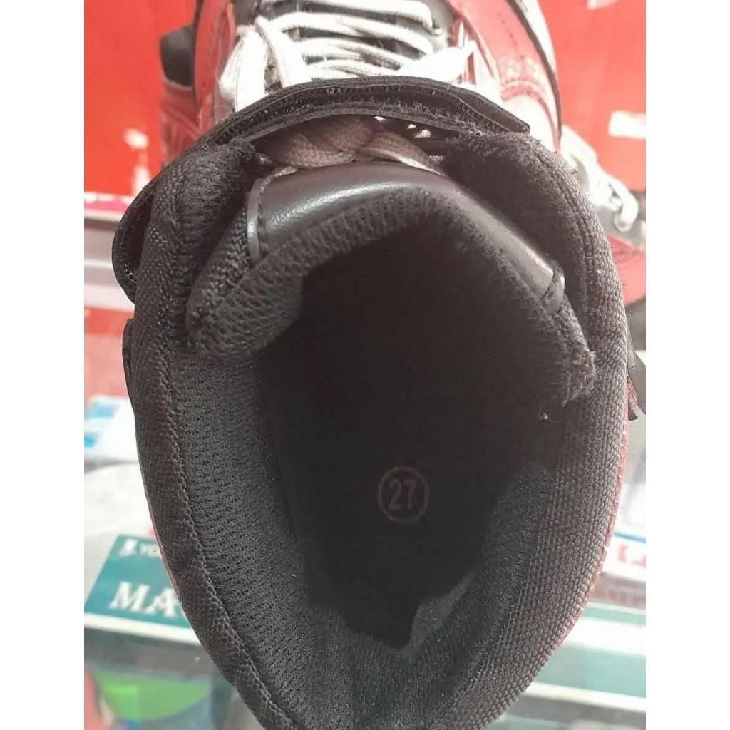 sepatu simpson racing