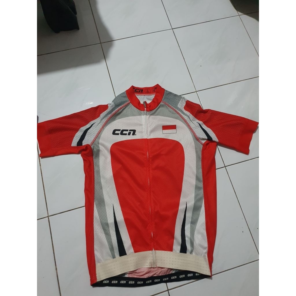Jersey sepeda Roadbike CCN Indonesia.ori CCN. second rasa baru