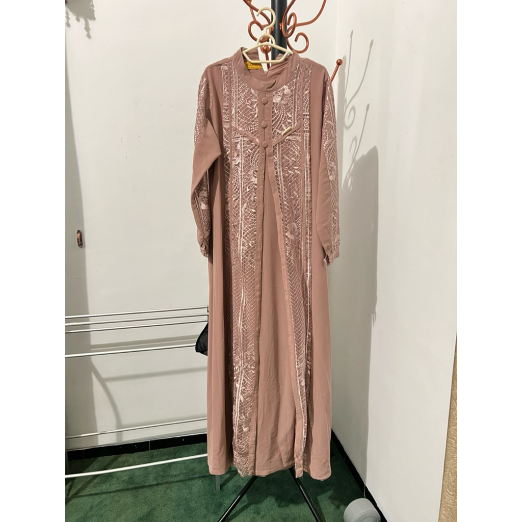 preloved dress lebaran by luhana pink salem