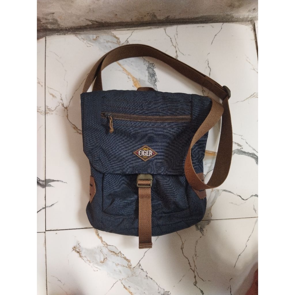 tas selempang Eiger biru original