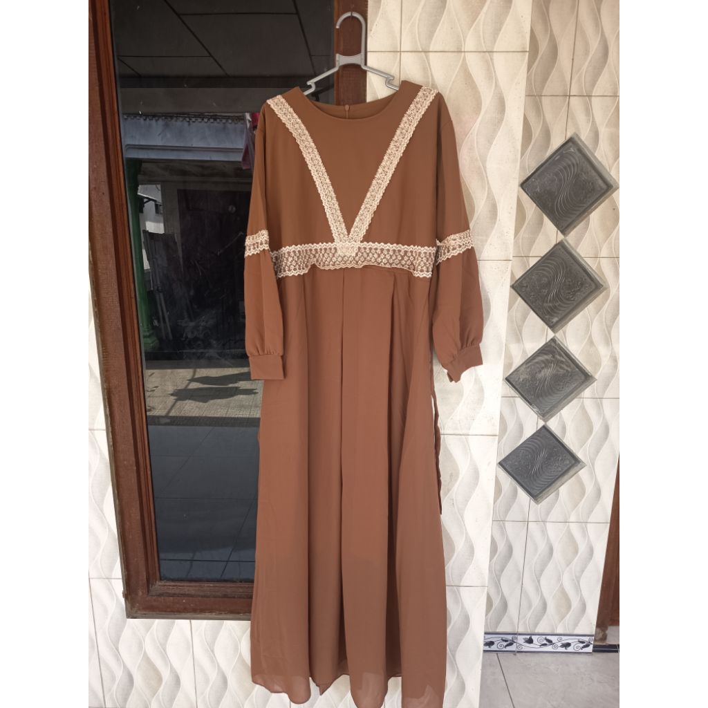 preloved gamis renda