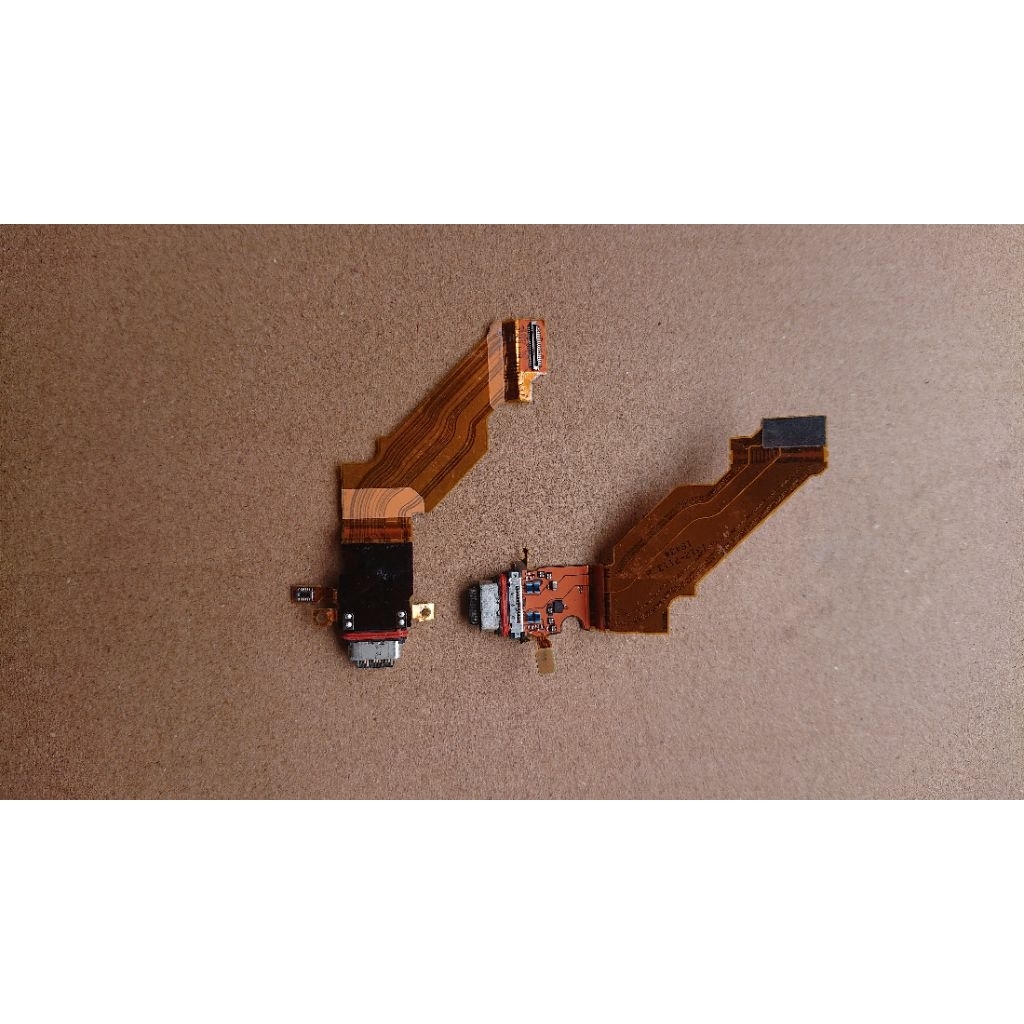 Sony Xperia XZ3 fleksibel USB/PORT CHARGER