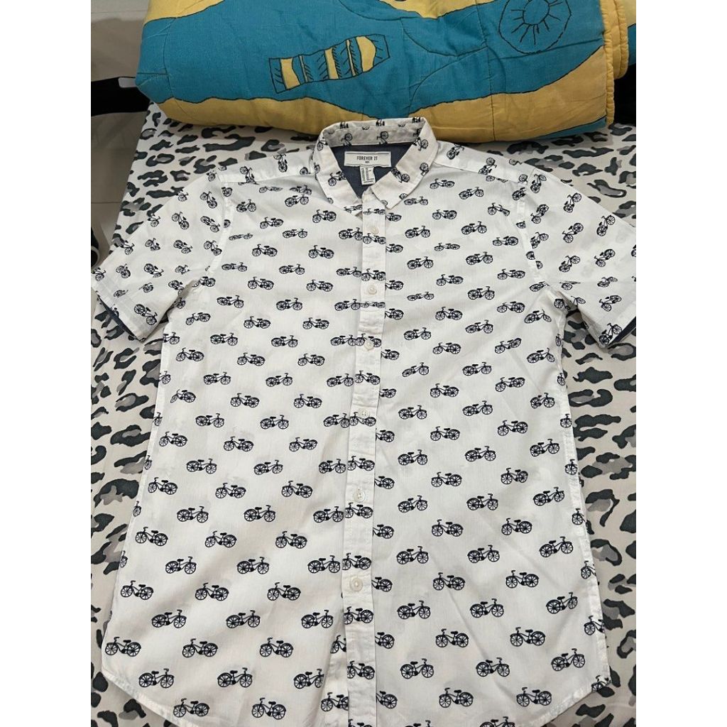 Forever 21 Men short sleeve shirt, bicycle theme, white; size XS, 2nd