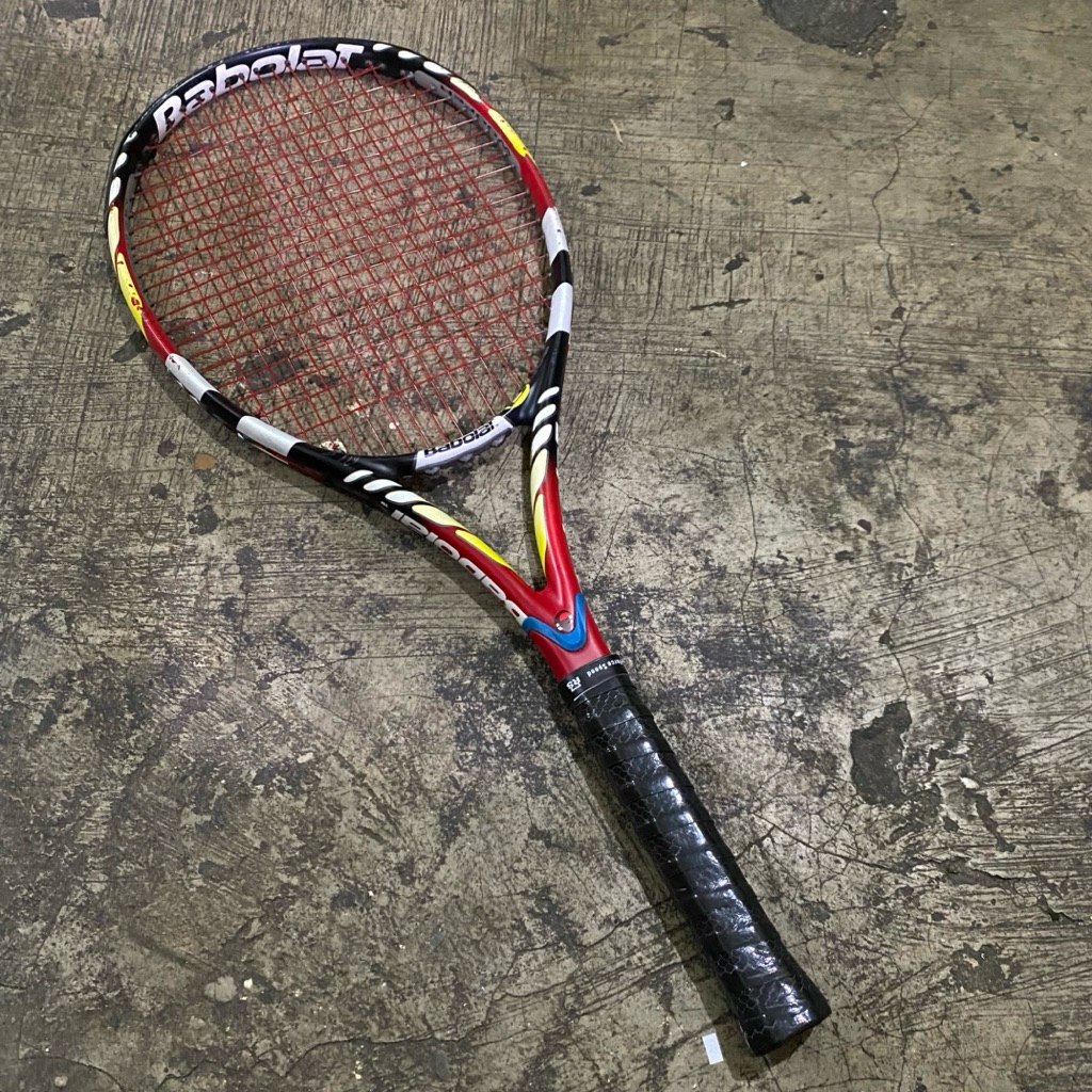 RAKET TENIS BABOLAT PURE DRIVE 315GRAM BEKAS KONDISI LAYAK PAKAI