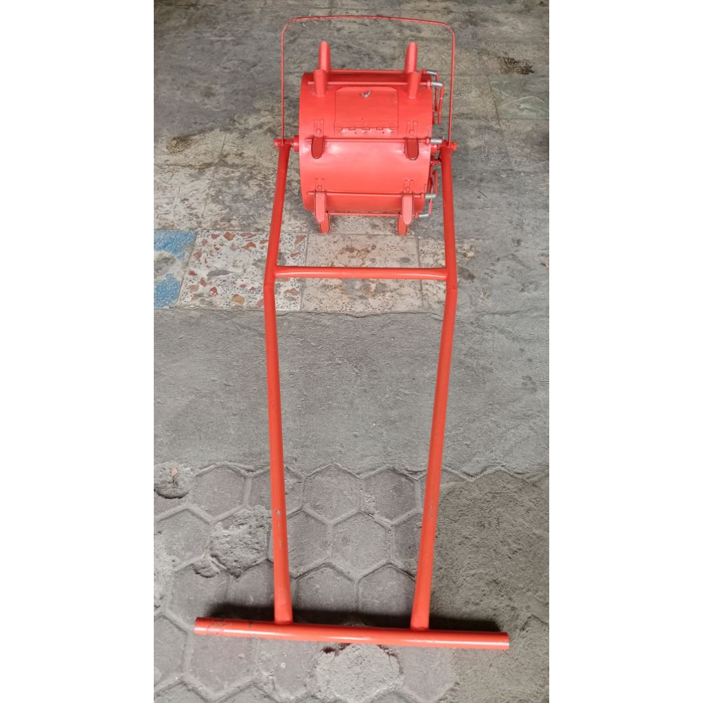 ALAT tanam PADI JALUR DUA kapasitas 25kg bahan besi Galvanis