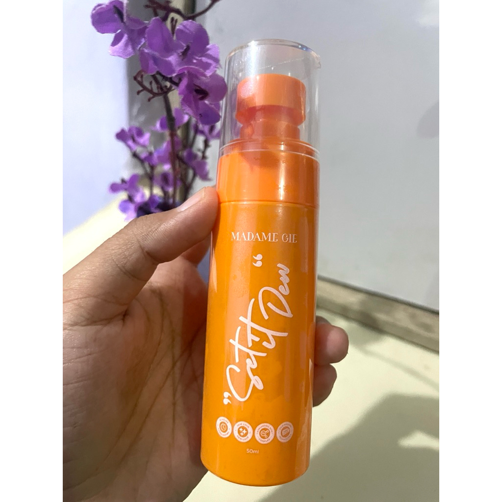 BARU Madame Gie Setting Spray