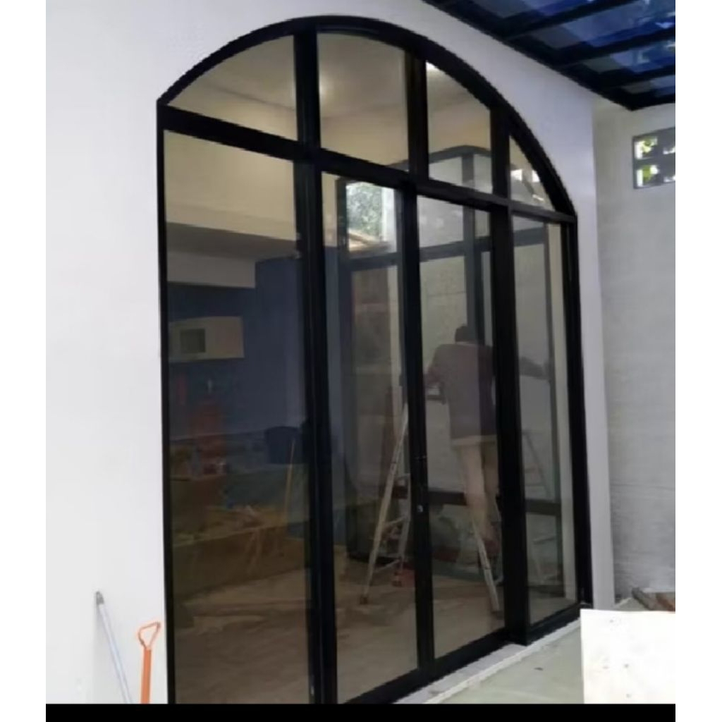 Pintu lengkung Aluminium