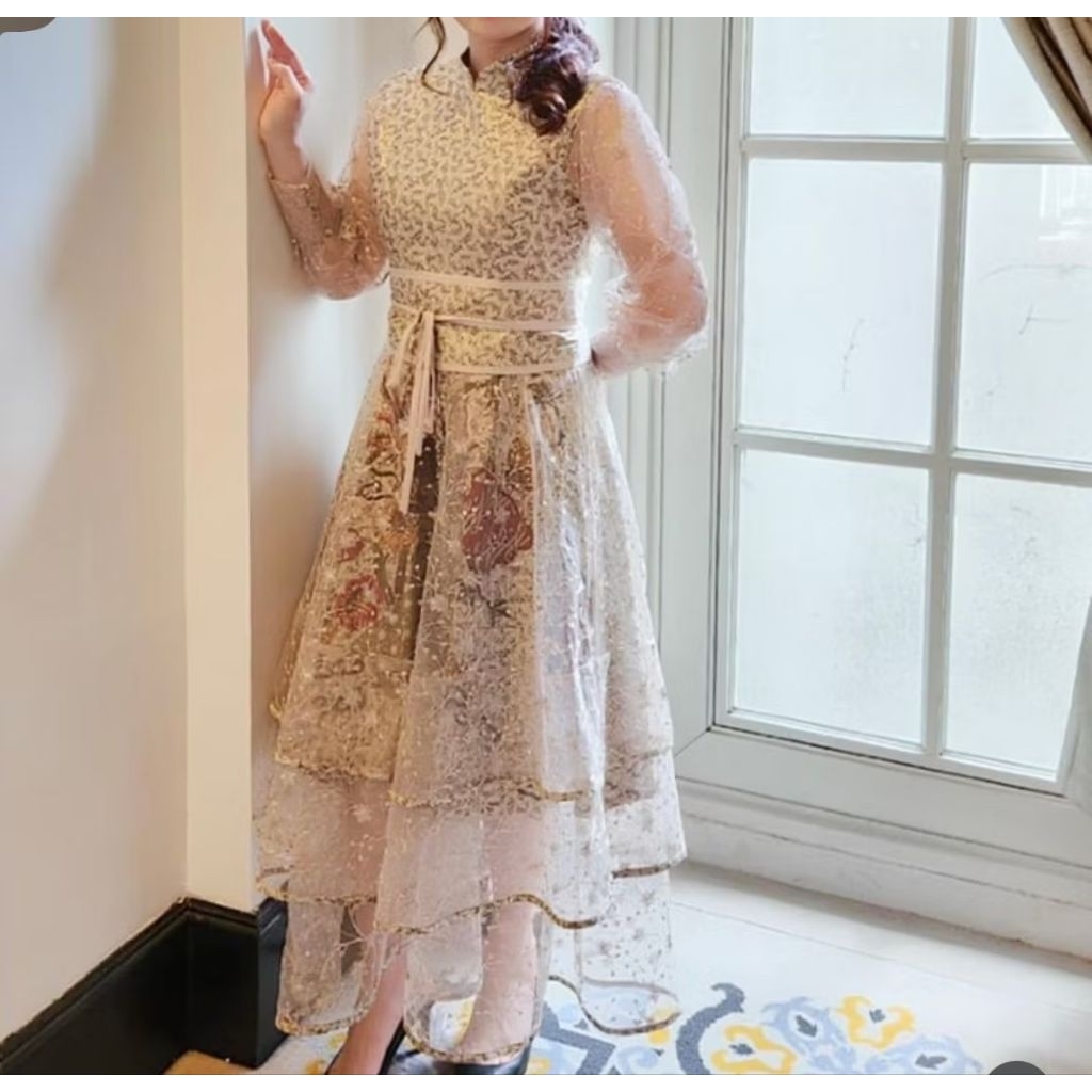 Custom dress batik modern by Tarian Mas