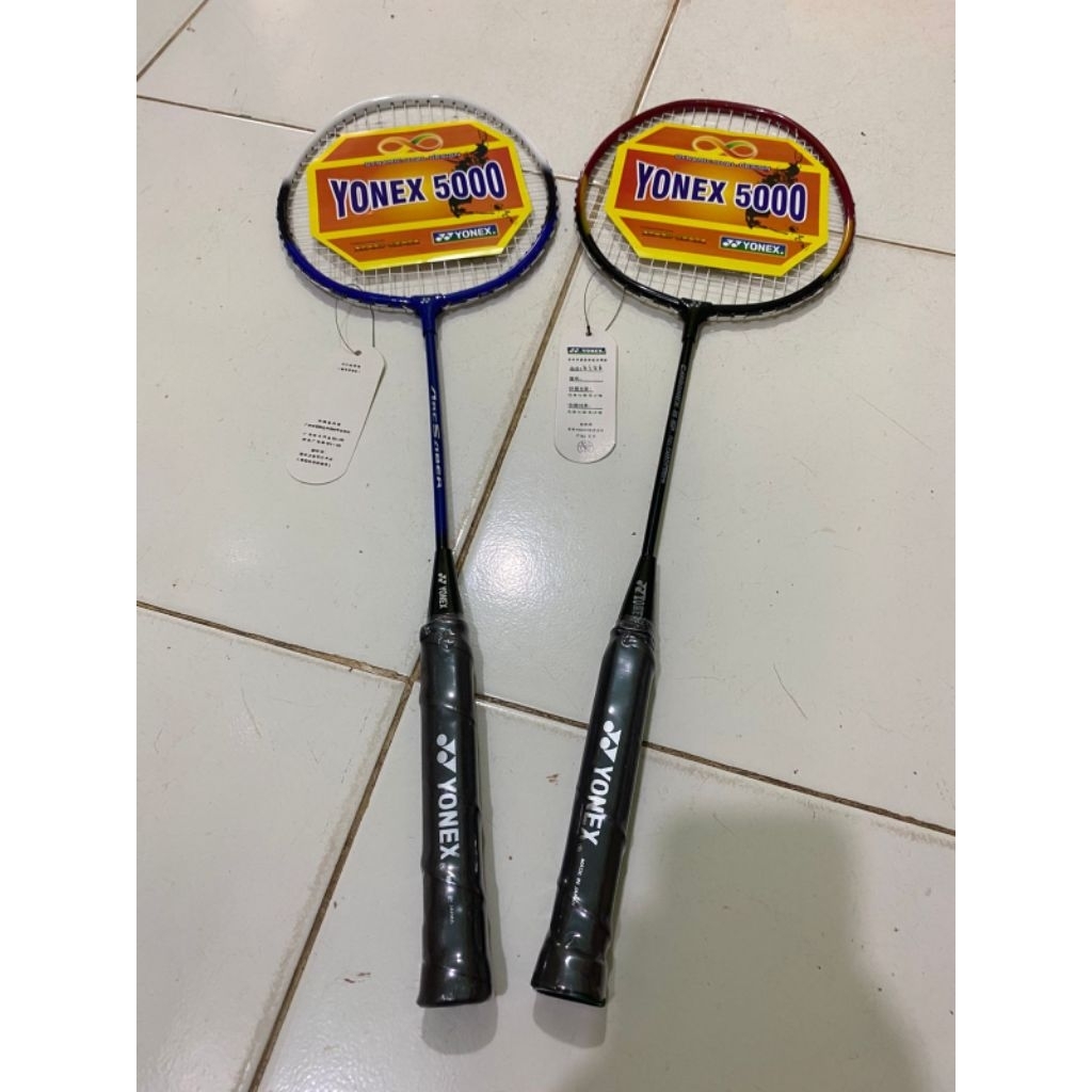 Raket Badminton Sepasang tarikan 18 lbs ringan dan lentur (isi 2)