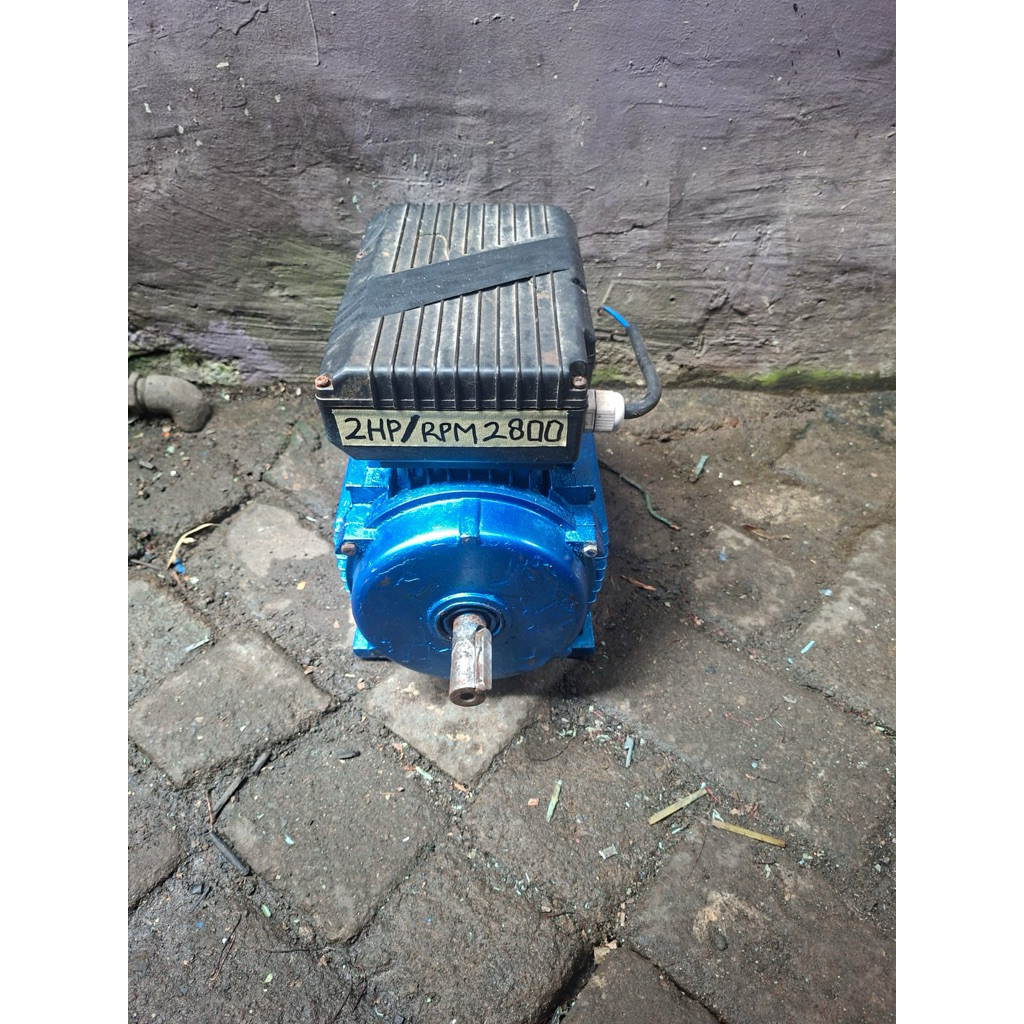 (DINAMO PENGGERAK)2 HP RPM2800 listrik 1 phase
