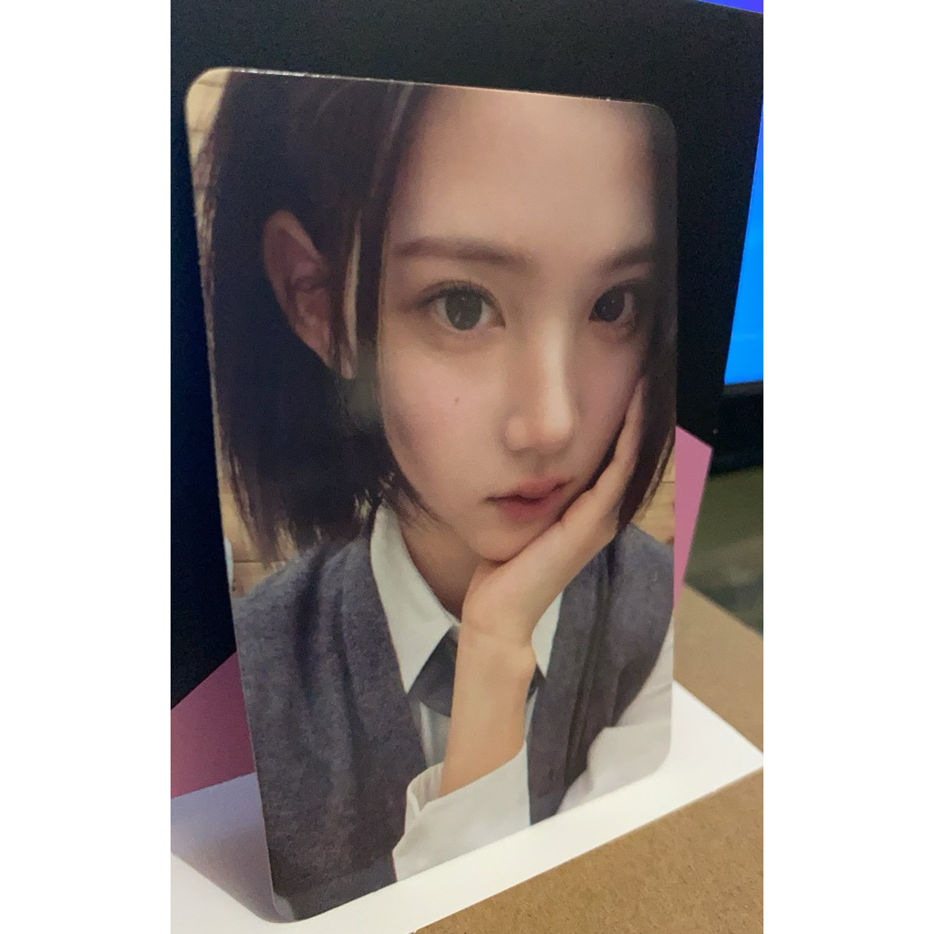 PHOTOCARD OFFICIAL HEART2HEART (H2H) JIWOO