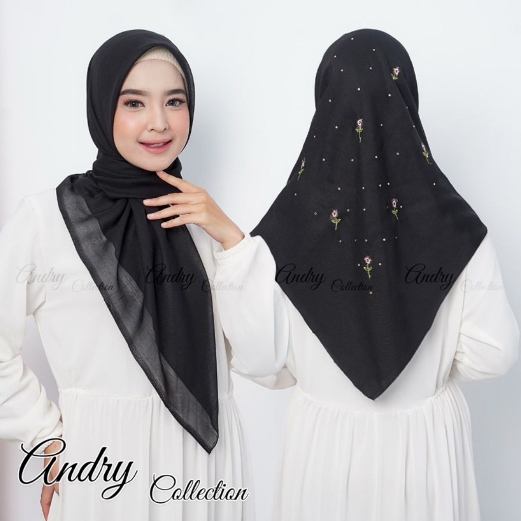 SEGI EMPAT BORDIR BUNGA/SWAROVSKI PAYET BORDIR BUNGA/SEGI EMPAT SWAROVSKI BORDIR BUNGA PAYET TABUR/T