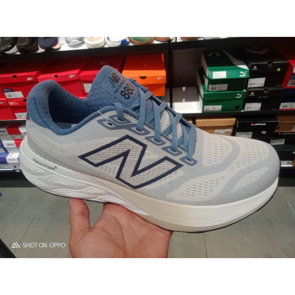 SEPATU NEW BALANCE 880 MEN SHOES 100% ORIGINAL RESMI BNIB