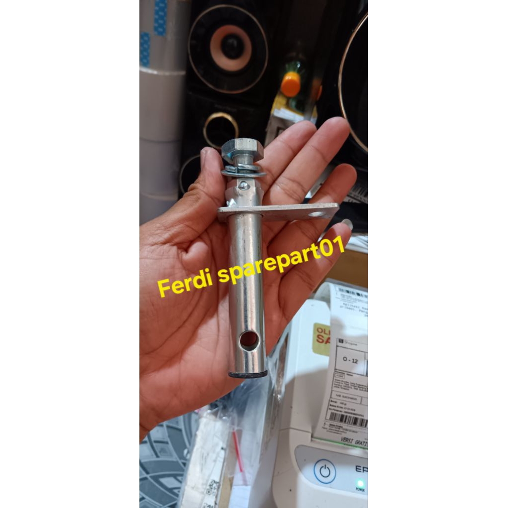 Baut gantungan ban serep L300