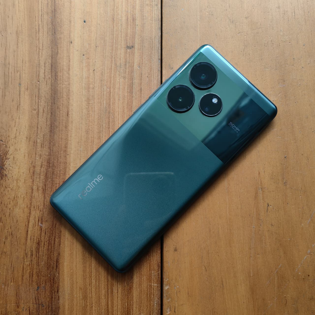 REALME GT 6 SECOND 12/256GB HANDPHONE SECOND HP SEKEN HP BEKAS HP MURAH