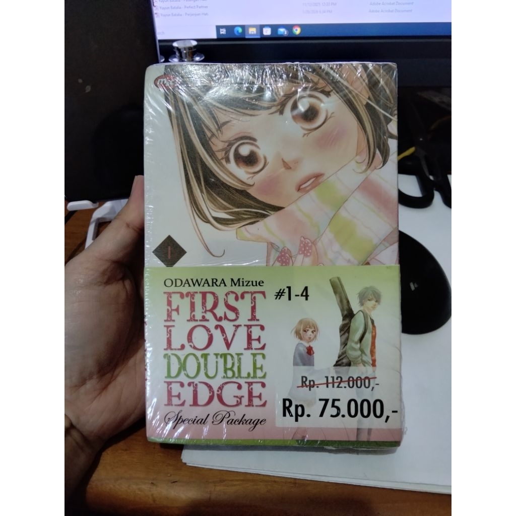 Set Box Komik First Love Double Edge 1-4