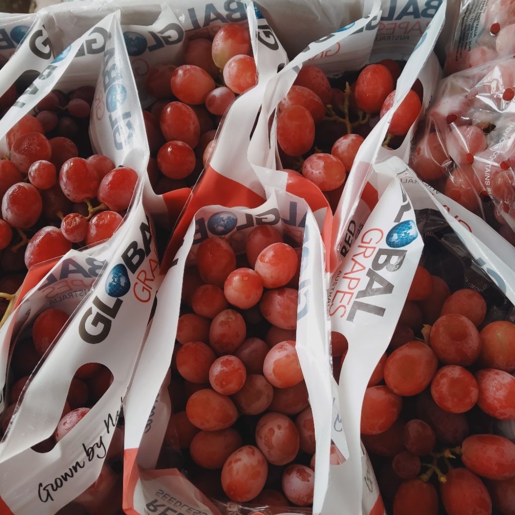 ANGGUR CRIMSON MANIS TANPA BIJI IMPORT FRESH