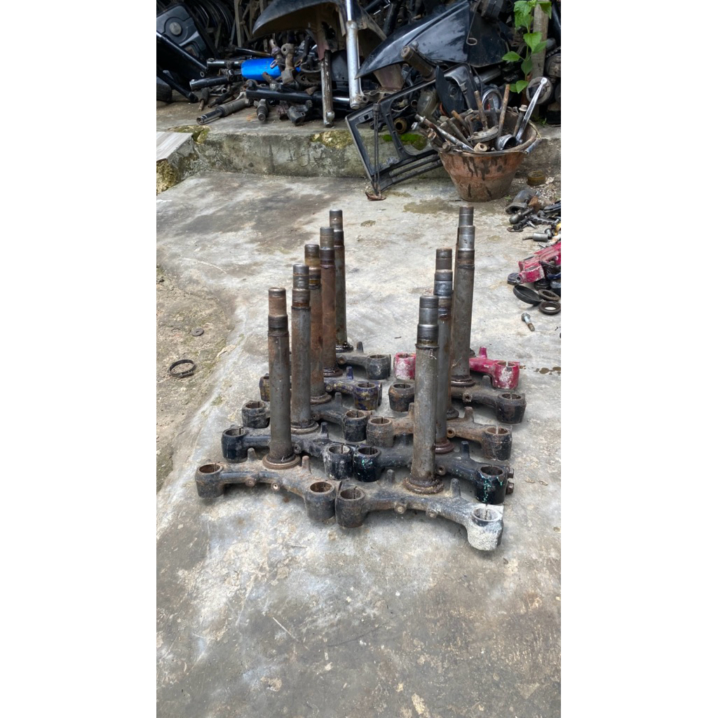 Segitiga bawah satria fu original