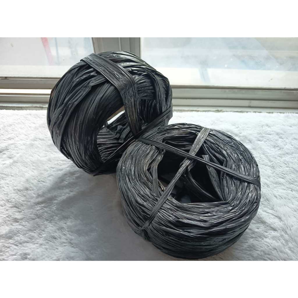 TALI PLASTIK HITAM / TALI POLYTAPE MATAHARI 200 GRAM