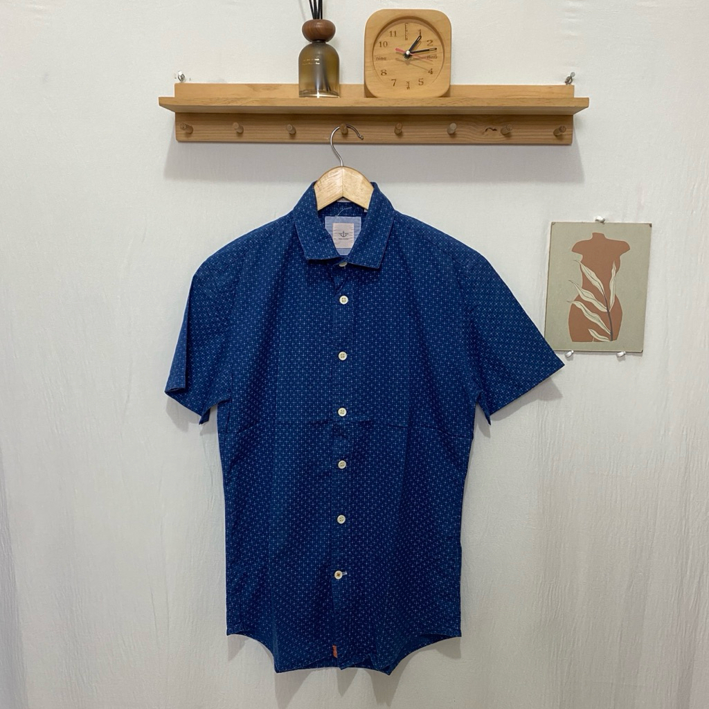 kemeja pendek pria Dockers original size S kondisi bagus