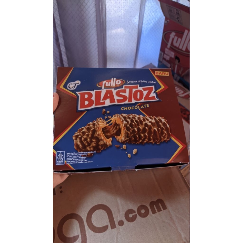 Fullo Blastoz Chocolate 1 box isi 12 pcs