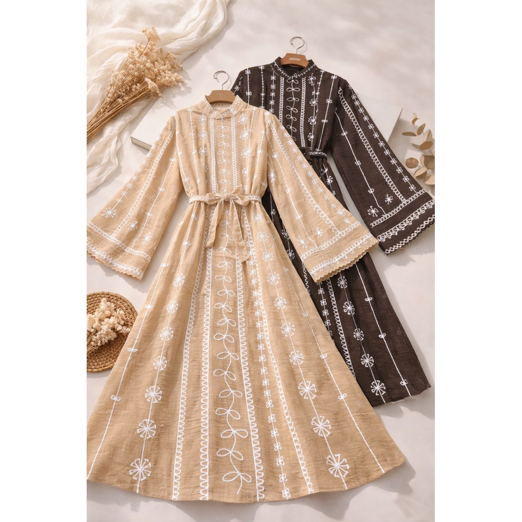 Aurelia Lace Maxi Dress