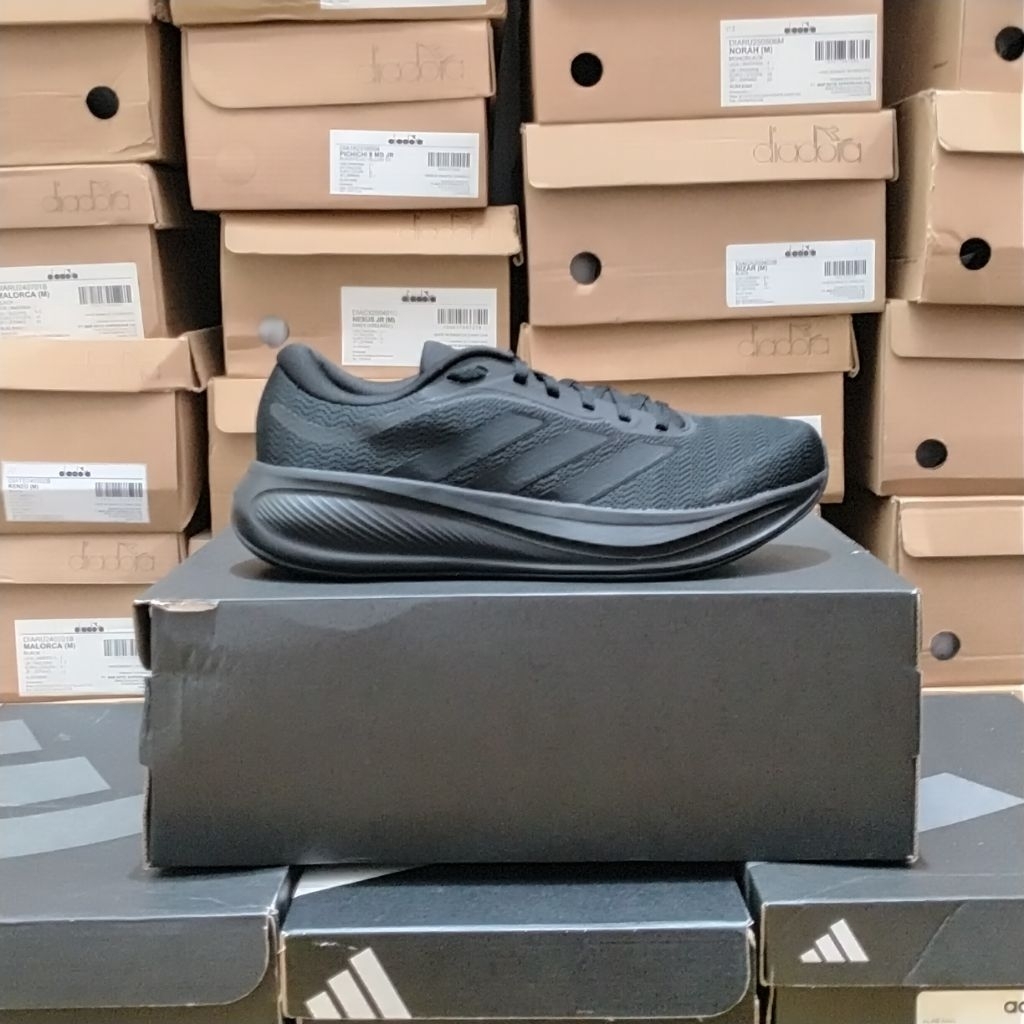 Sepatu Adidas Response Runner 2 Full Hitam (Original)