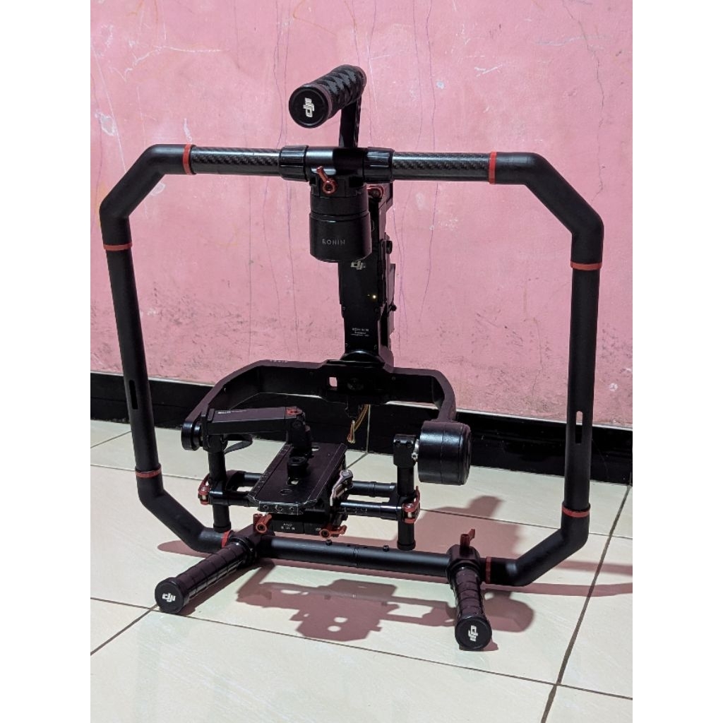 dji ronin M,stabilizer kamera,gimbal kamera