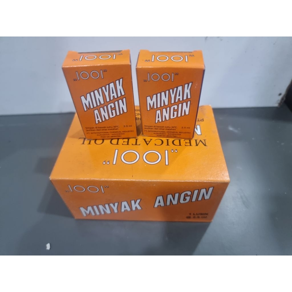 Minyak Angin 1001 2.5 ml isi 12 botol (box)