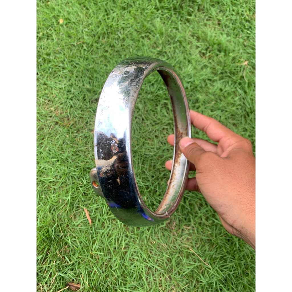 Ring lampu depan yamaha rs 100 / dt 100 original copotan