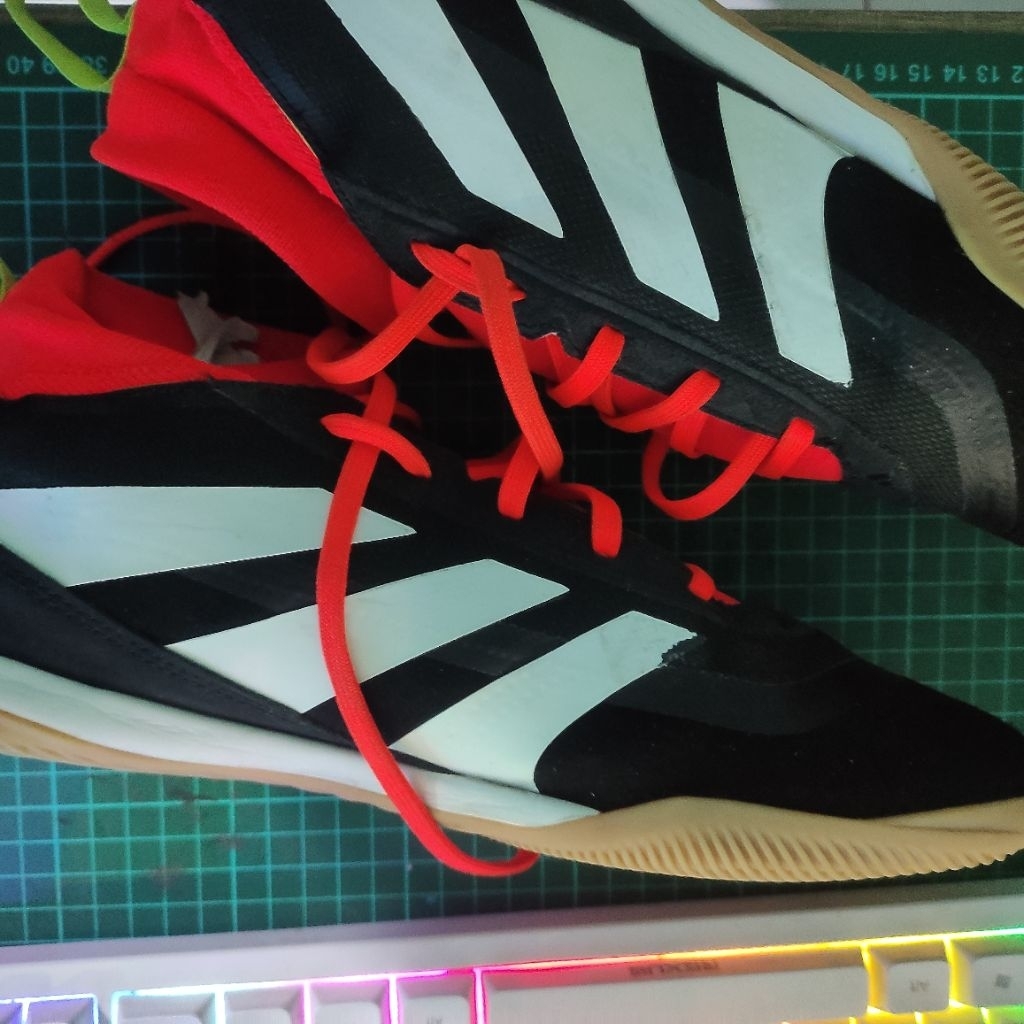 Original Sepatu Futsal Adidas Predator League 2.4 sz43 second