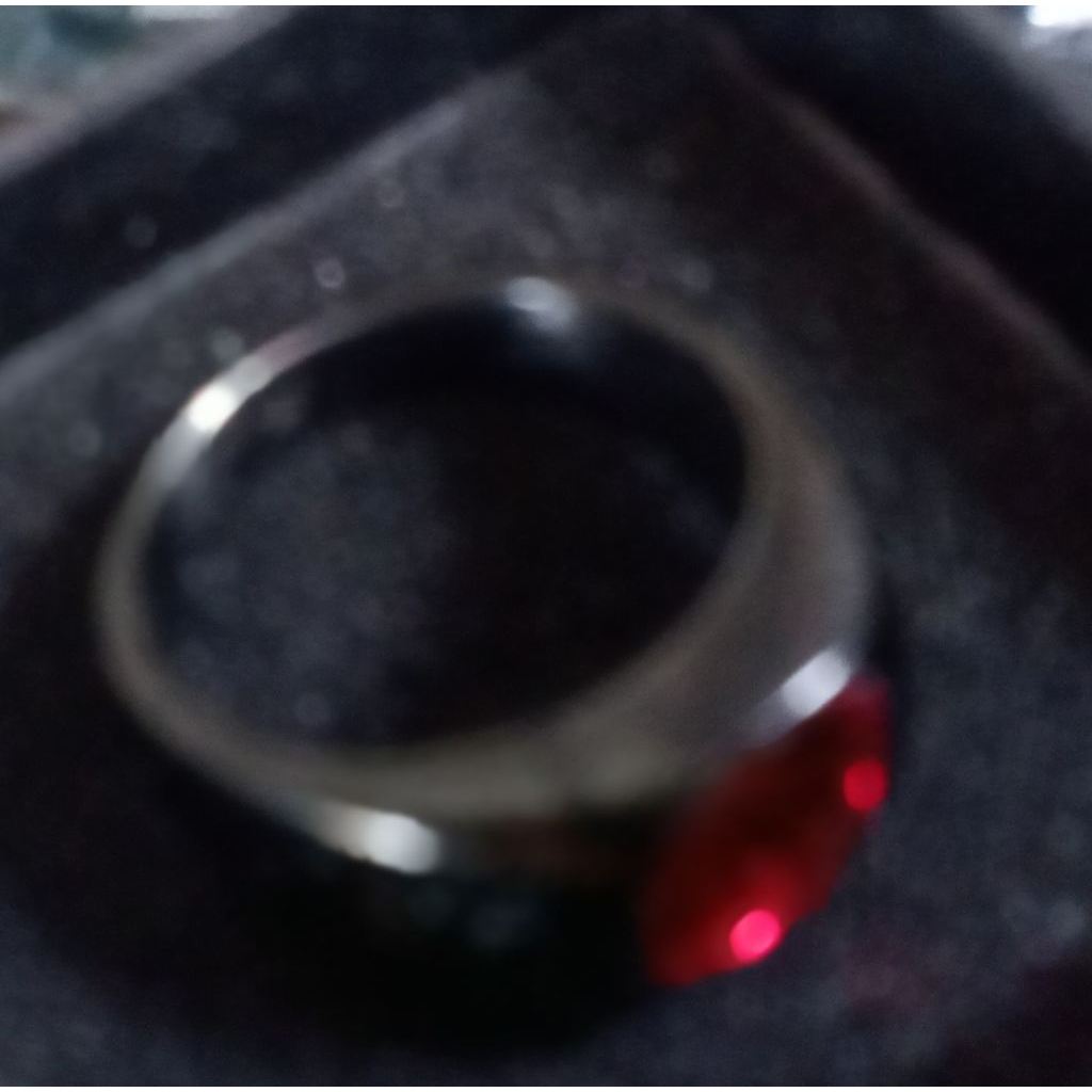 cincin merah delima