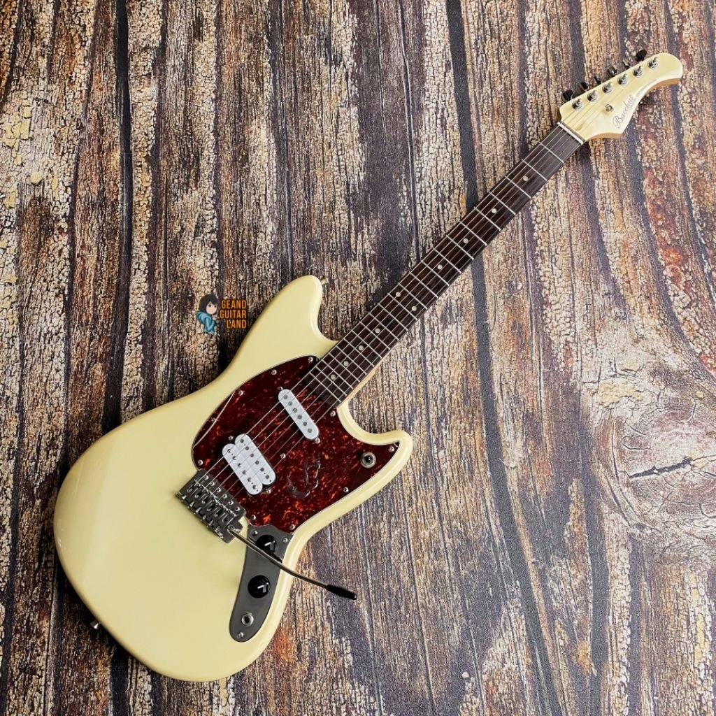 Bacchus Universe Series BMS SH/R Mustang in Vintage White