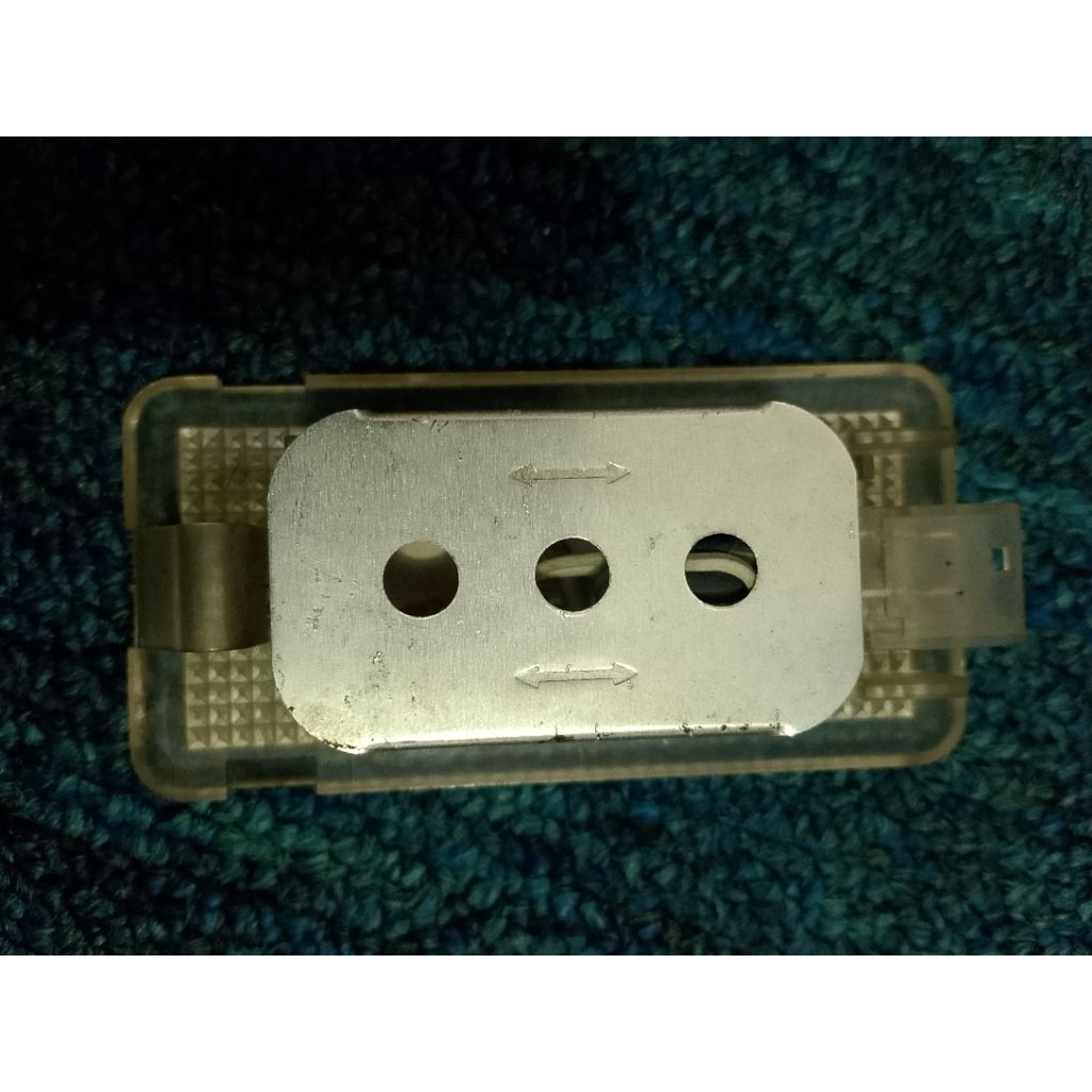 Lampu kolong interior BMW e36