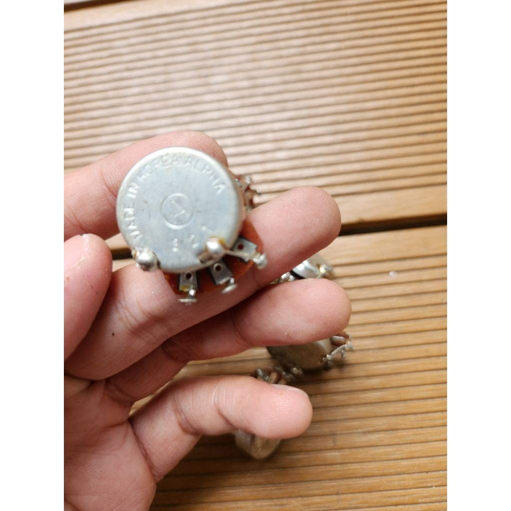 Potensio Gitar Alpha A500K Korea Copotan Gitar PRS