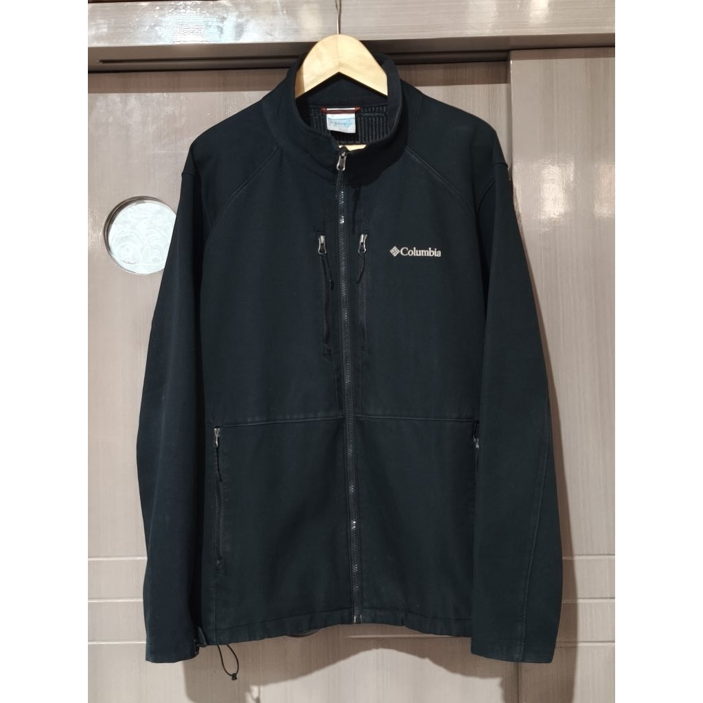 Jacket columbia thermal cool bahan softshell